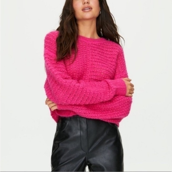 Wilfred Sweaters - Aritzia Wilfred Free Fortune Alpaca & Mohair Fuchsia Pink Sweater - Size XS
